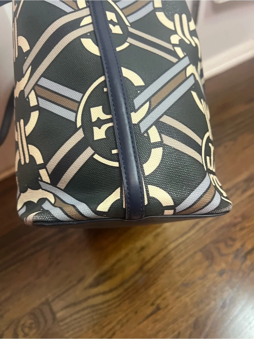 Tory Burch Gemini Link Medallion Ribbon Logo-Print Tote